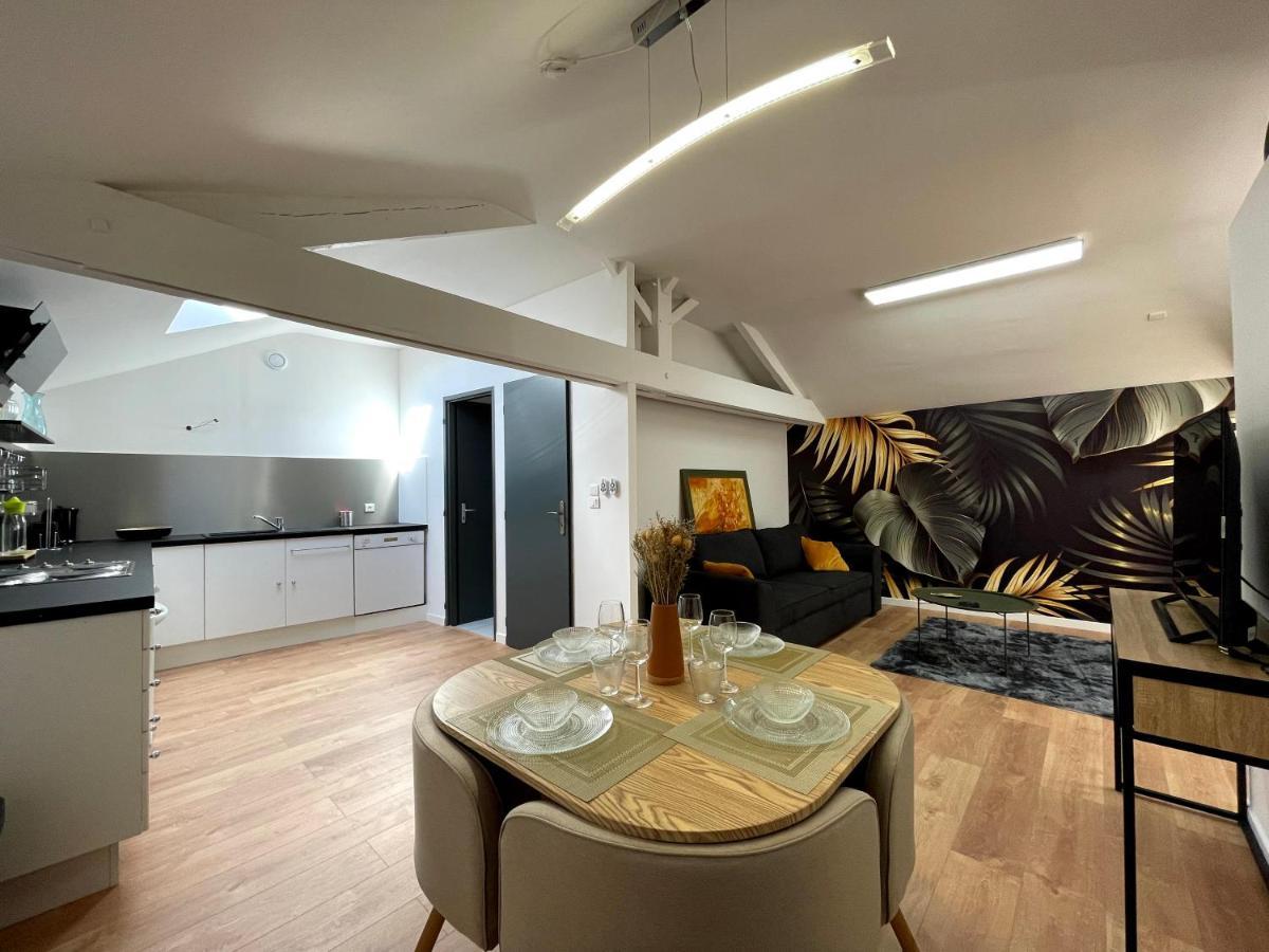 Gite De La Fauvette Saintes Apartman Kültér fotó