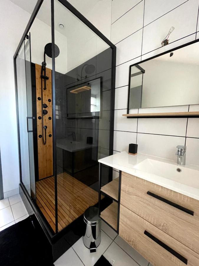 Gite De La Fauvette Saintes Apartman Kültér fotó